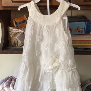 2t isobella and chole dress worn 1 for pictures